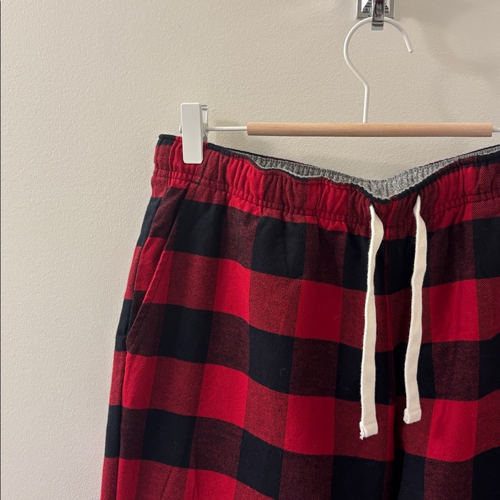 ROOTS Buffalo Plaid Flannel Pants, Sz S. EUC - Picture 4 of 13